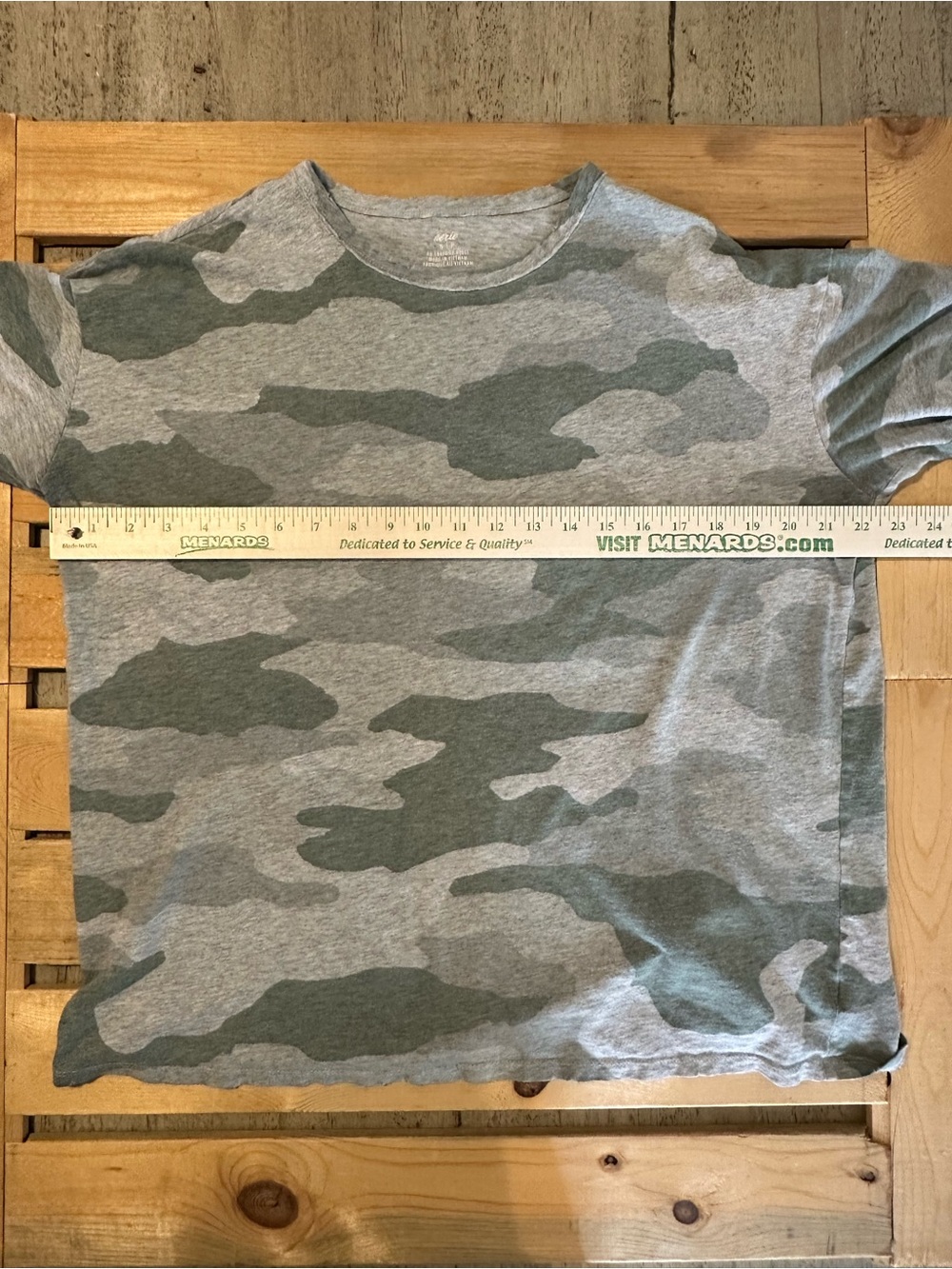 Aerie oversized camo crew neck tee size small - Picture 4 of 6
